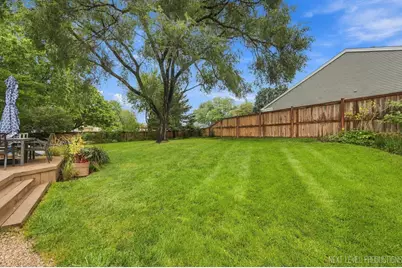 1105 Appleton Lane, Geneva, IL 60134 - Photo 28