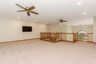 2 Spruce Ct, Bloomington, IL 61704 - Photo 22