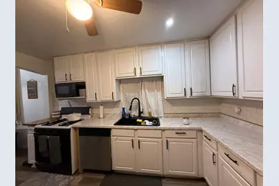 109 S 9th Street, Rochelle, IL 61068 - Photo 12