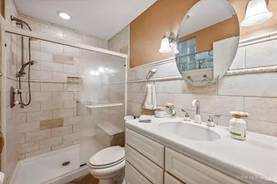 208 N Shore Drive, Oakwood Hills, IL 60013 - Photo 20