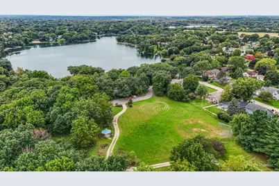 208 N Shore Drive, Oakwood Hills, IL 60013 - Photo 52