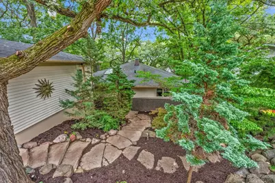 208 N Shore Drive, Oakwood Hills, IL 60013 - Photo 1
