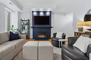 317 W Webster Ave, Chicago, IL 60614 - Photo 4