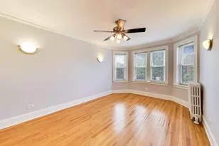 4857 W Roscoe St, Chicago, IL 60641 - Photo 4