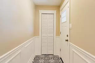 10720 S Indiana Ave, Chicago, IL 60628 - Photo 4