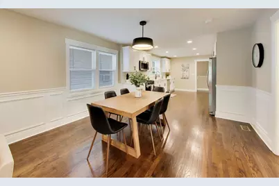 10720 S Indiana Avenue, Chicago, IL 60628 - Photo 8