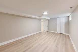 10720 S Indiana Ave, Chicago, IL 60628 - Photo 28