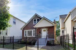 10720 S Indiana Ave, Chicago, IL 60628 - Photo 2