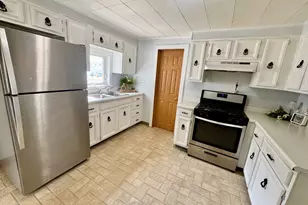 410 SW 2nd St, Aledo, IL 61231 - Photo 6