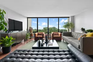 5445 N Sheridan Rd, Chicago, IL 60640 - Photo 2