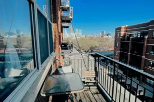 1500 W Monroe St, Chicago, IL 60607 - Photo 14