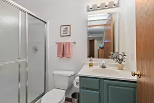 1800 Tallmeadow Dr, Dekalb, IL 60115 - Photo 24