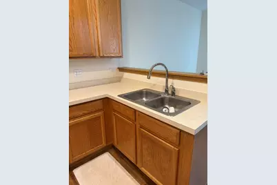 323 Tower Hill Drive, Saint Charles, IL 60174 - Photo 2