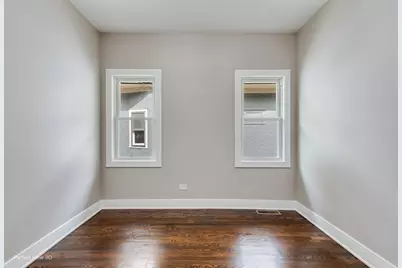 1128 N Lockwood Avenue, Chicago, IL 60651 - Photo 12