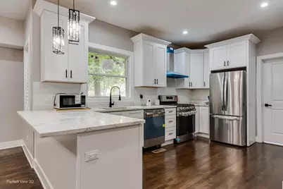 1128 N Lockwood Avenue, Chicago, IL 60651 - Photo 8