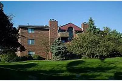 1340 Brook Street #G, Saint Charles, IL 60174 - Photo 1