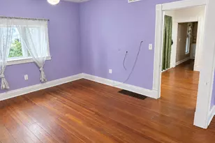 617 S Macon St, Bement, IL 61813 - Photo 6