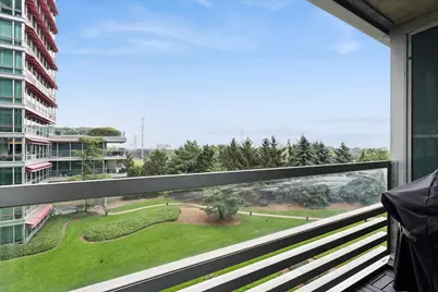 9655 Woods Drive #707, Skokie, IL 60077 - Photo 16