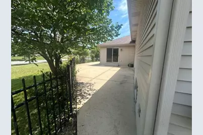 1235 Patriot Way, Bourbonnais, IL 60914 - Photo 16