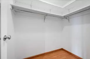 5320 N Sheridan Rd, Chicago, IL 60640 - Photo 12