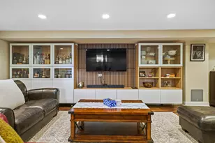 421 Vassar Ln, Des Plaines, IL 60016 - Photo 20