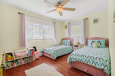 421 Vassar Lane, Des Plaines, IL 60016 - Photo 14