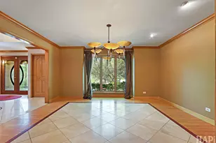 35 Revere Dr, South Barrington, IL 60010 - Photo 8