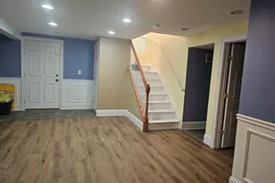 1903 Golf Rd, Mount Prospect, IL 60056 - Photo 10