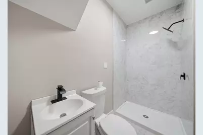 122 N Long Avenue, Chicago, IL 60644 - Photo 8
