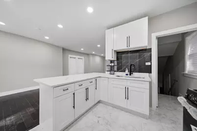 122 N Long Avenue, Chicago, IL 60644 - Photo 4