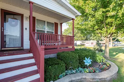 3300 Evergreen Lane, Park City, IL 60085 - Photo 2