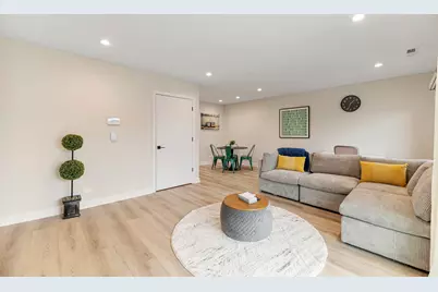 7109 N Western Avenue #3S, Chicago, IL 60645 - Photo 2