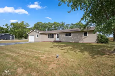 1871 S Oaklawn Drive, Saint Anne, IL 60964 - Photo 2