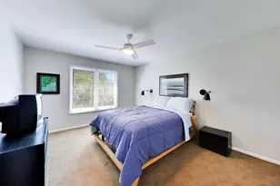825 Fountain View Dr, Deerfield, IL 60015 - Photo 18
