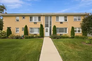 954 Shermer Rd, Glenview, IL 60025 - Photo 1