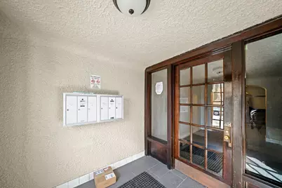 230 Elmwood Avenue #2S, Evanston, IL 60202 - Photo 6