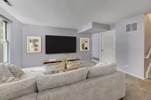 1537 S Michigan Ave, Chicago, IL 60605 - Photo 2