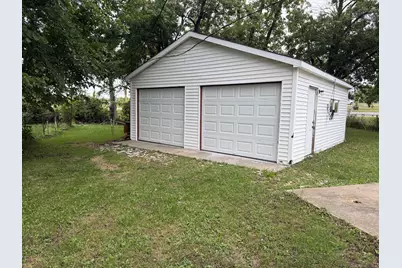 250 N Hammes Avenue, Kankakee, IL 60901 - Photo 4
