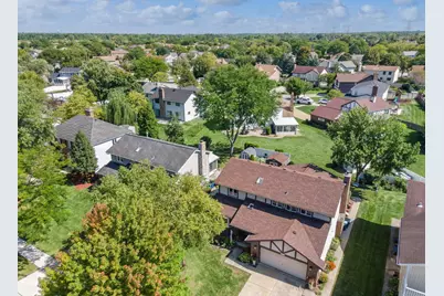 1251 N Scarlet Drive, Addison, IL 60101 - Photo 36