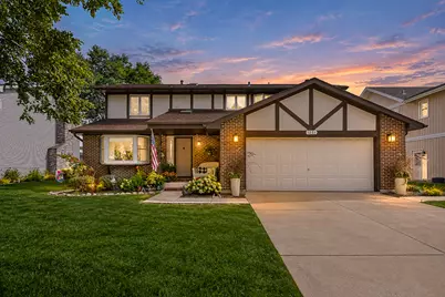1251 N Scarlet Drive, Addison, IL 60101 - Photo 2