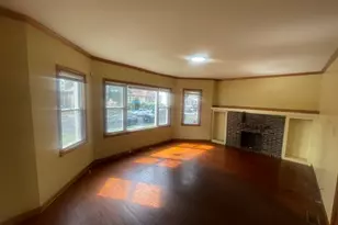 724 W 50th Pl, Chicago, IL 60609 - Photo 2