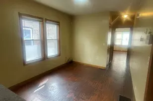 724 W 50th Pl, Chicago, IL 60609 - Photo 4