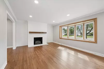1849 Stockton Drive, Northfield, IL 60093 - Photo 4