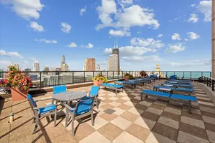401 E Ontario St, Chicago, IL 60611 - Photo 20