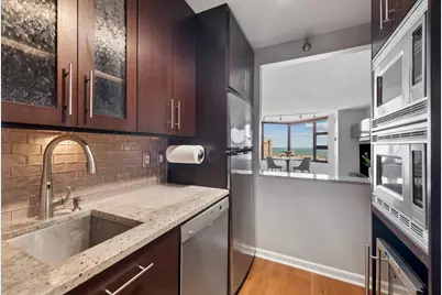 401 E Ontario Street #2707, Chicago, IL 60611 - Photo 14