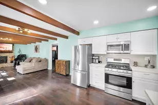 830 McClaran Ave, Aurora, IL 60506 - Photo 18
