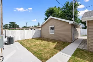 4851 S Ridgeway Ave, Chicago, IL 60632 - Photo 28
