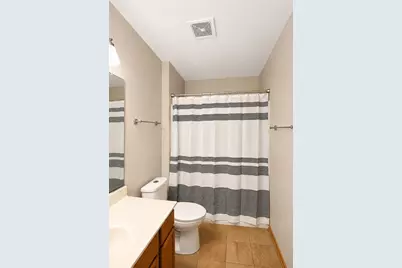 1623 Silverstone Drive #1623, Carpentersville, IL 60110 - Photo 14