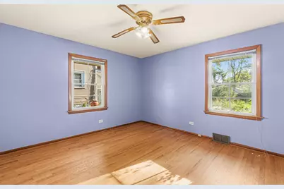207 N Yale Avenue, Villa Park, IL 60181 - Photo 10