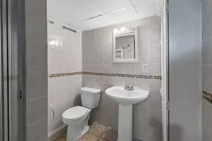 207 N Yale Ave, Villa Park, IL 60181 - Photo 20